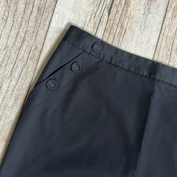 Tommy Bahama straight pencil skirt - Picture 2 of 8